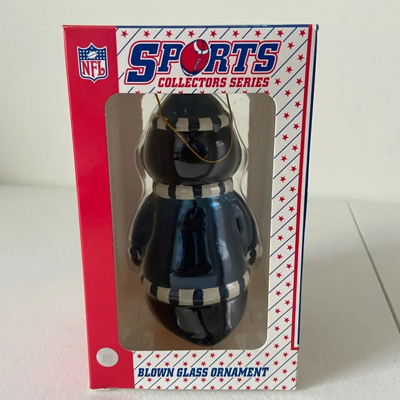 EUC | NFL Sports Collectors Series Denver Broncos blown glass‎ ornament - Picture 4 of 5